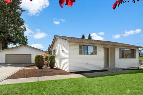 304 89th St SE, Everett, WA 98208 photo 2