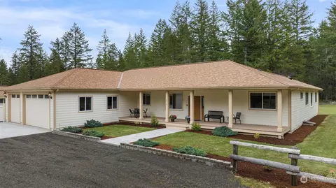 6960 NElfendahl Pass Rd, Belfair, WA 98528