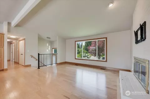 17917 30th Dr SE, Bothell, WA 98012 photo 4