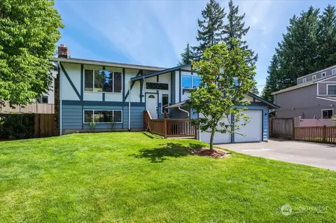 17917 30th Dr SE, Bothell, WA 98012 photo 2