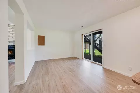 17917 30th Dr SE, Bothell, WA 98012 photo 20