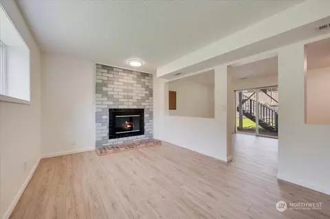 17917 30th Dr SE, Bothell, WA 98012 photo 17
