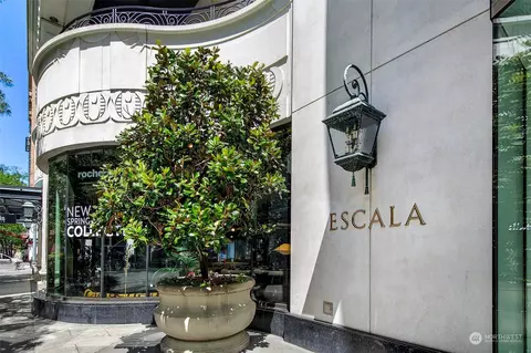 1920 4th Ave #412, Seattle, WA 98101