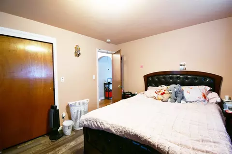 Bedroom - 7830 Beverly Ln, Everett, WA 98203 photo 2 of 6