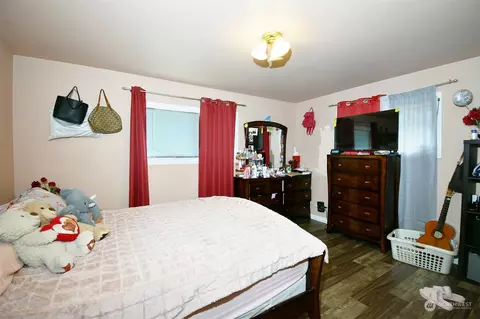 Bedroom - 7830 Beverly Ln, Everett, WA 98203 photo 1 of 6