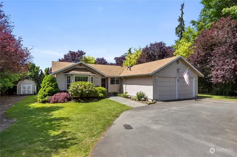 20904 Damson Rd, Lynnwood, WA 98036