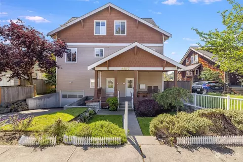 4517 45th Ave SW #2-B, Seattle, WA 98116