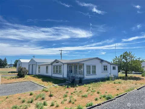 10289 Largent St NE, Coulee City, WA 99115
