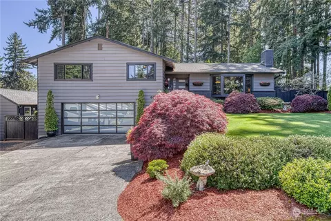 4629 72nd Ave W, University Place, WA 98466