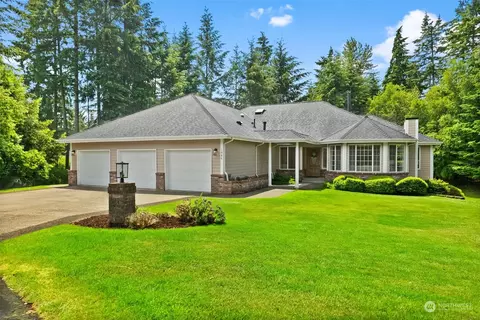 1086 Paha View Dr, Fox Island, WA 98333