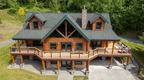 3800 Nelson Rd, Deming, WA 98244