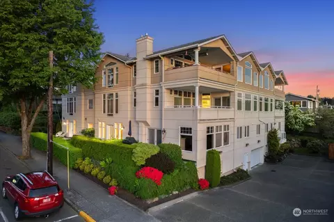 546 Walnut St #101, Edmonds, WA 98020