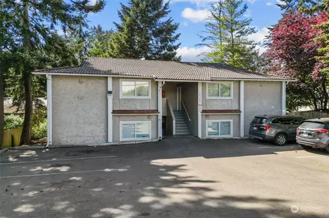 24303 27th Ave S, Des Moines, WA 98198