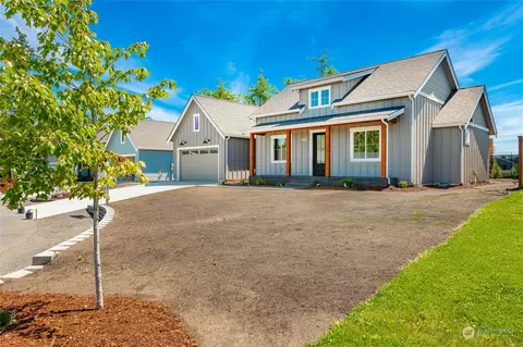 809 Pine Crest Dr, Everson, WA 98247 photo 2