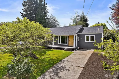 419 Frederick St NE, Olympia, WA 98506