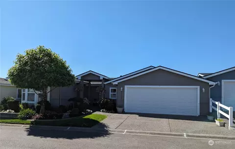 27229 217th Pl SE, Maple Valley, WA 98038