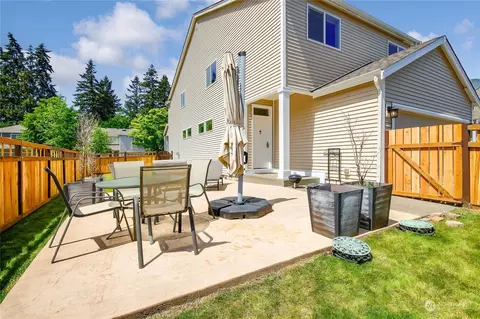 Exterior - 18119 15th Ave E, Spanaway, WA 98387 photo 6 of 11