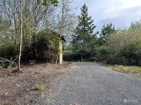 2304 267th Ln, Ocean Park, WA 98640
