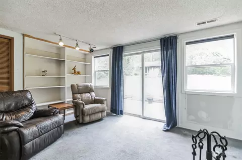 Living - 22824 7th Ave SE, Bothell, WA 98021 photo 4 of 4