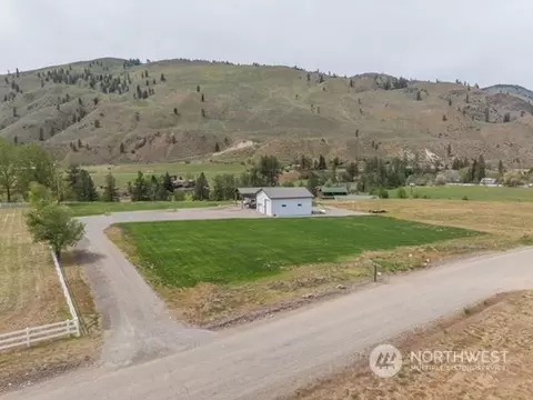 11 Ross Rd, Twisp, WA 98856