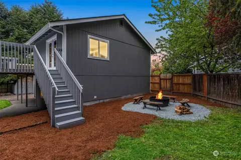 Exterior - 21717 46th Ave E, Spanaway, WA 98387 photo 11 of 12