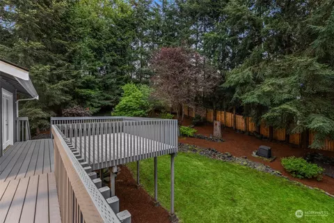 Exterior - 21717 46th Ave E, Spanaway, WA 98387 photo 6 of 12