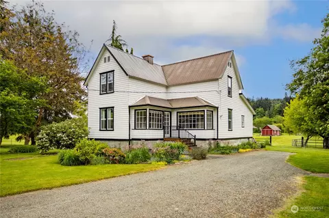 12129 Independence Rd SW, Rochester, WA 98579