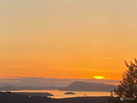 263 Hidden Ridge Trl, Eastsound, WA 98245