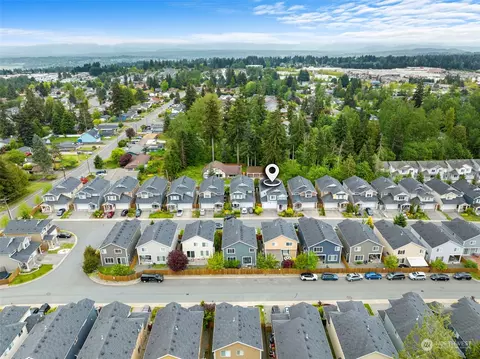 View/Area - 9229 5th Dr SE, Everett, WA 98208 photo 2 of 4