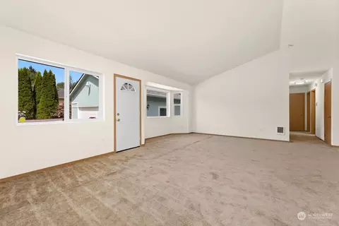 10304 1st Dr SE, Everett, WA 98208 photo 5