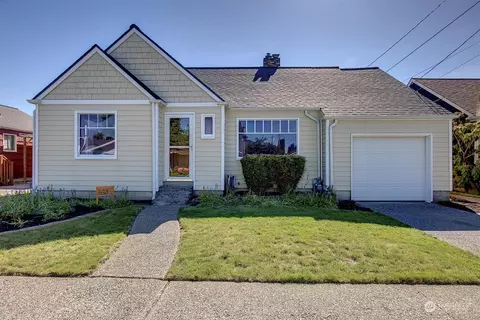 513 Meade Ave, Sumner, WA 98390