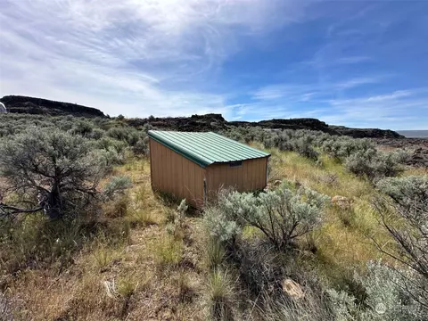 231 Shaniko Pl, Ephrata, WA 98845
