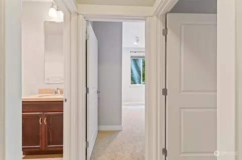 Entry Way - 15700 116th Ave NE #110, Bothell, WA 98011 photo 2 of 4