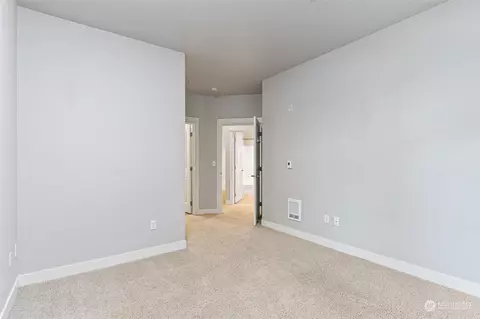 Bedroom - 15700 116th Ave NE #110, Bothell, WA 98011 photo 1 of 5
