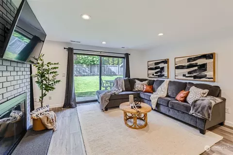 21511 4th Ave W #A63, Bothell, WA 98021 photo 3