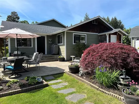 1429 Pottery Ave, Port Orchard, WA 98366