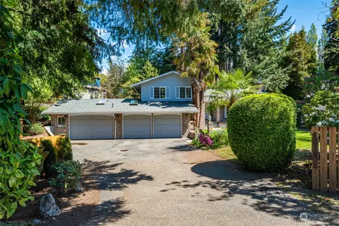19401 88th Ave W, Edmonds, WA 98026