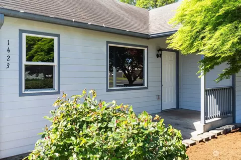 1423 SW Johnson Ave, Chehalis, WA 98532