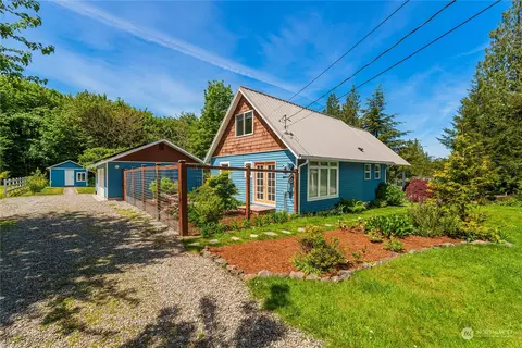 4130 Stohlton Rd SE, Port Orchard, WA 98366