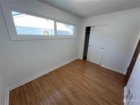 Bedroom - 279 Beech St, Longview, WA 98632 photo 1 of 4