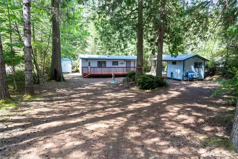 40 N Beacon Ln, Lilliwaup, WA 98555