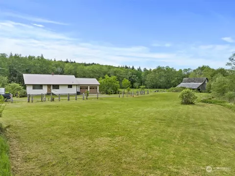 Exterior - 12 Breen Rd, Raymond, WA 98577 photo 3 of 5