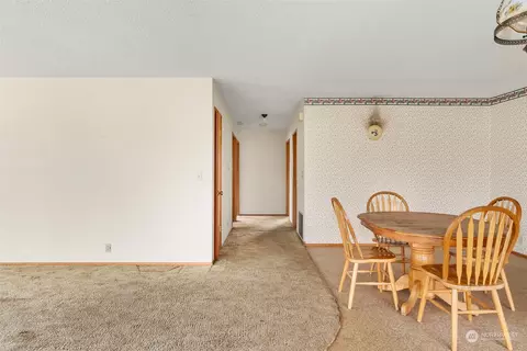 Entry Way - 12 Breen Rd, Raymond, WA 98577 photo 1 of 3