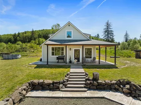 109 Dowling Rd #10, Toledo, WA 98591