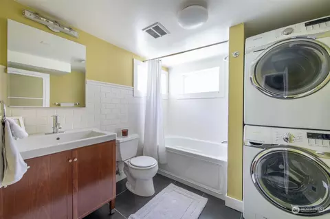 357 N 82nd St, Seattle, WA 98103 photo 19