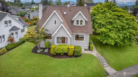 2606 Cornwall Ave, Bellingham, WA 98225