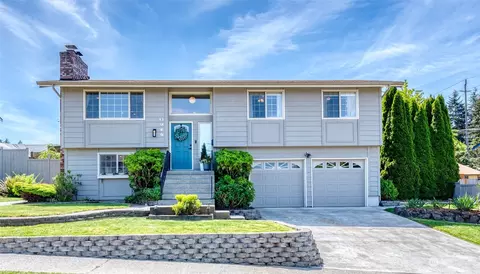 6214 N 24th St, Tacoma, WA 98406