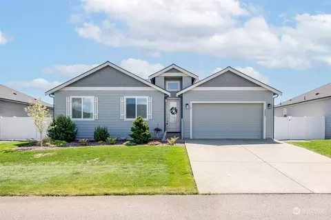 106 Cherry Ln SW, Orting, WA 98360