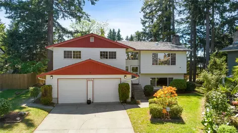 1029 Newport Ct NE, Renton, WA 98056