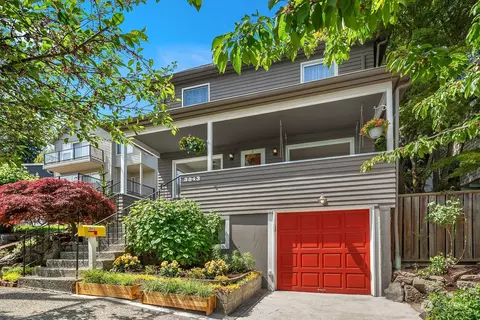 3843 24th Ave W, Seattle, WA 98199
